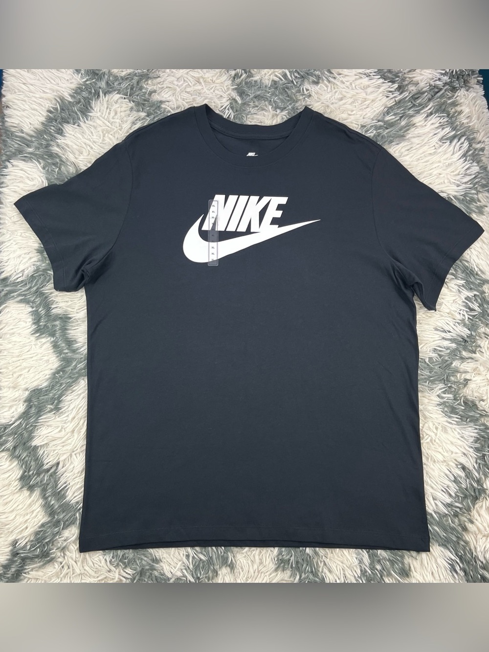 NWT Nike Men’s Black Logo T-shirt Size XL